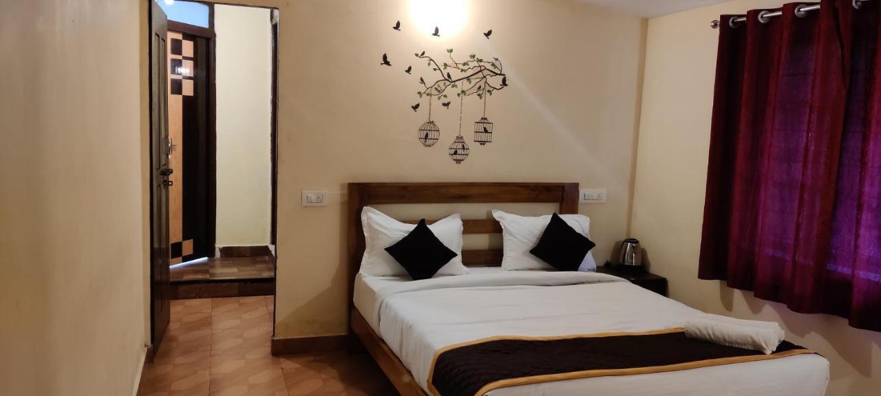 מדיקרי Kollanoor Guest House מראה חיצוני תמונה